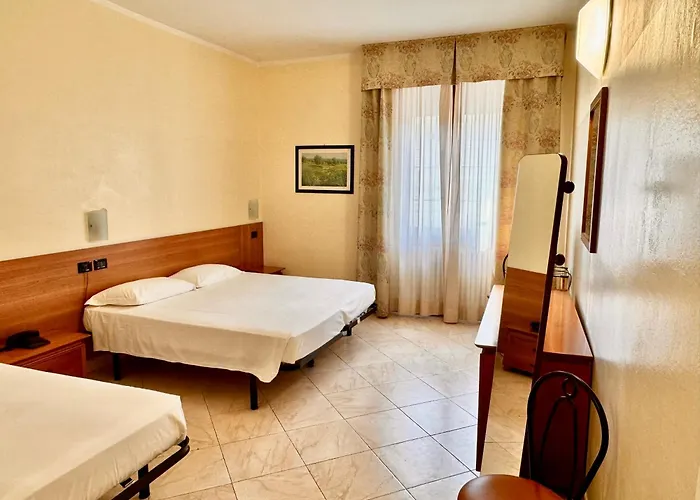 Fattori Hotel 2*