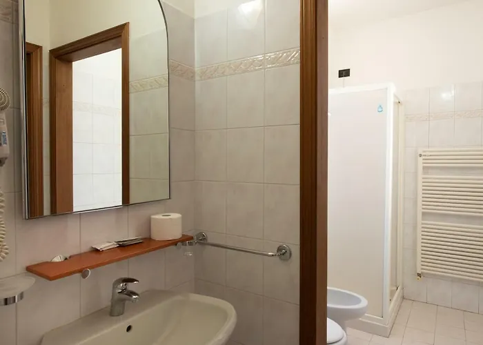 Fattori Hotel 2*
